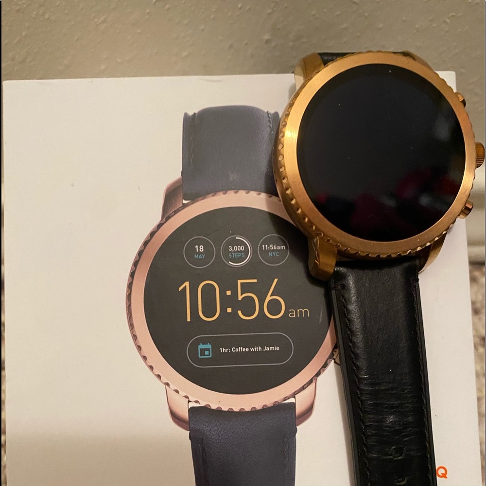 Rose Gold♥️ Fossil Smart Watch 3rd Gen - Picture 3 of 12